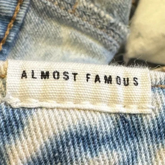 Almost Famous Vintage Jeans Size 15 Acid Wash Patch Distressed Destroyed Flare - Picture 14 of 16